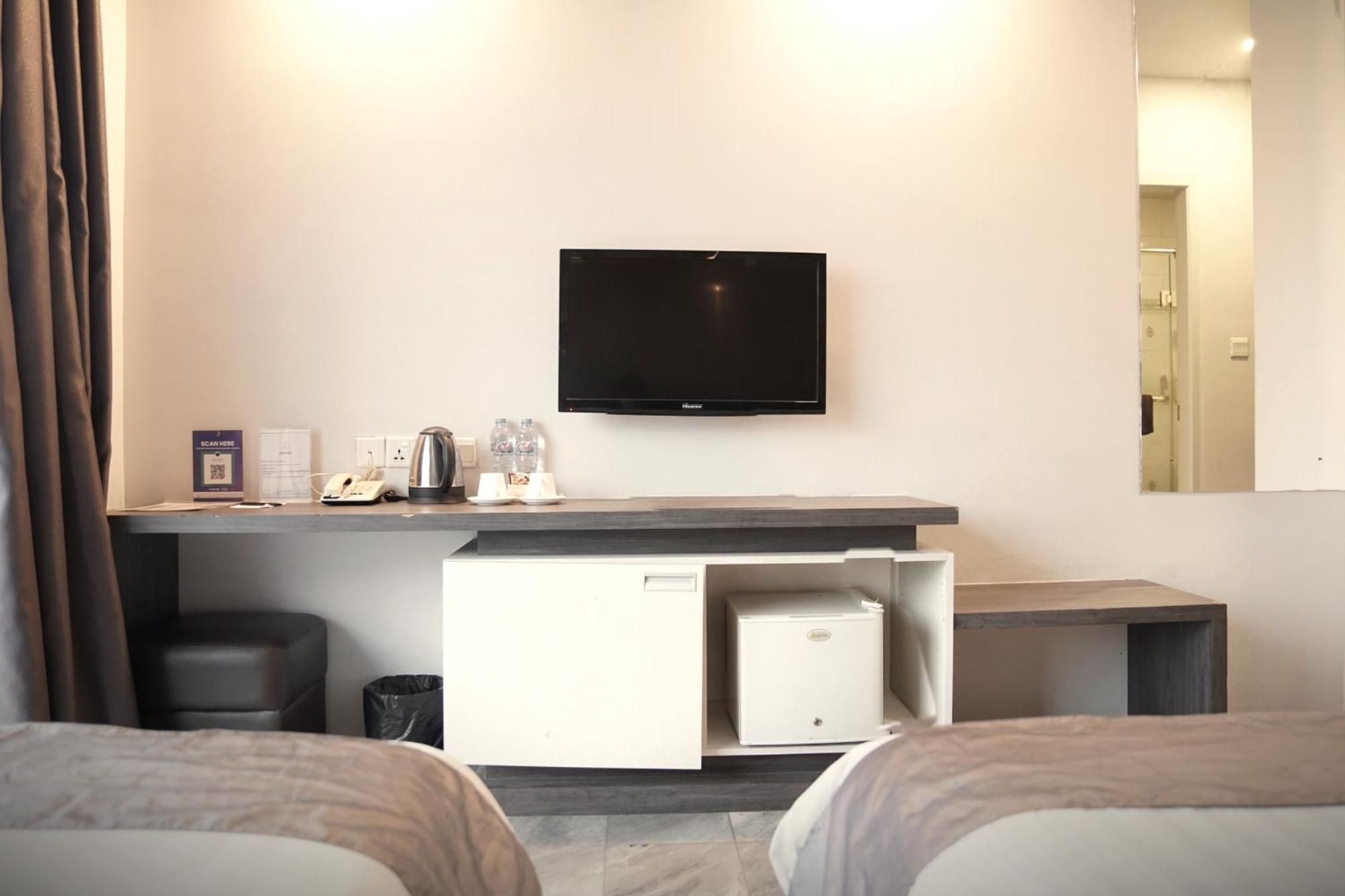 Dreamtel Jakarta Luaran gambar