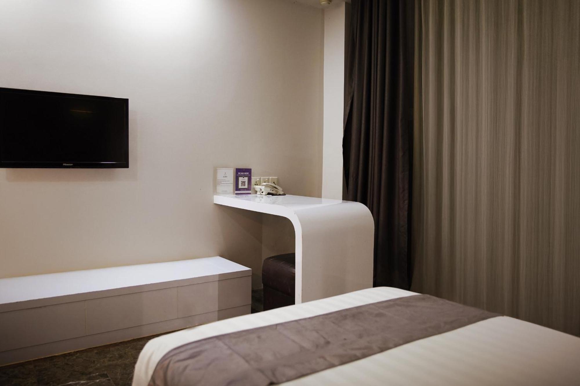 Dreamtel Jakarta Luaran gambar