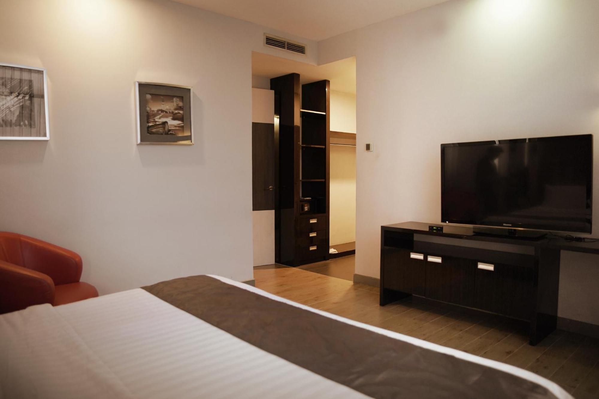 Dreamtel Jakarta Luaran gambar