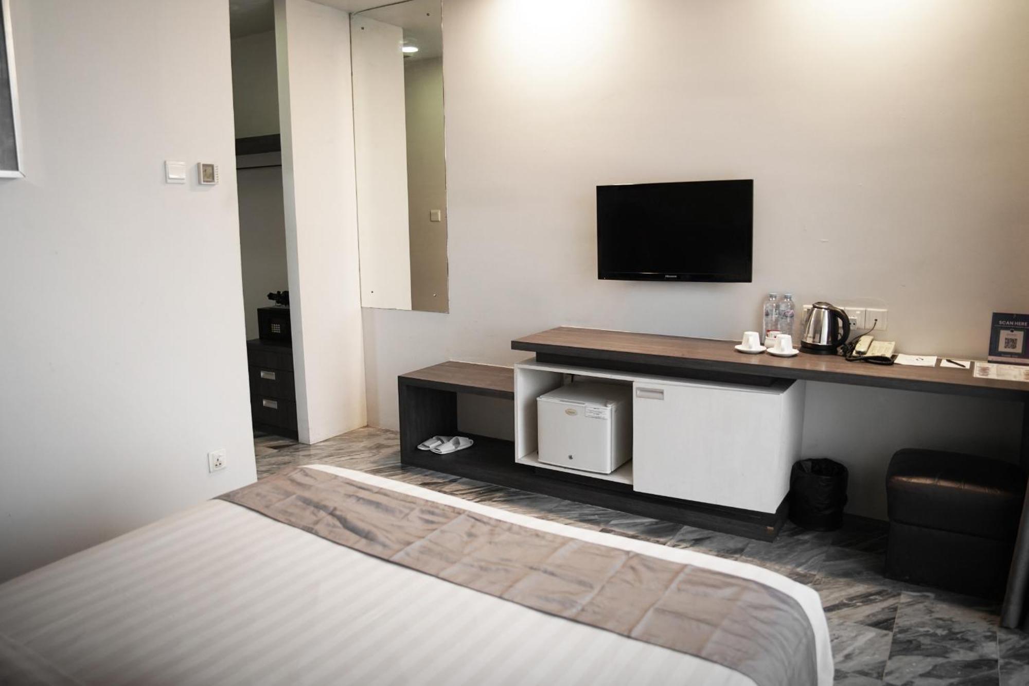 Dreamtel Jakarta Luaran gambar